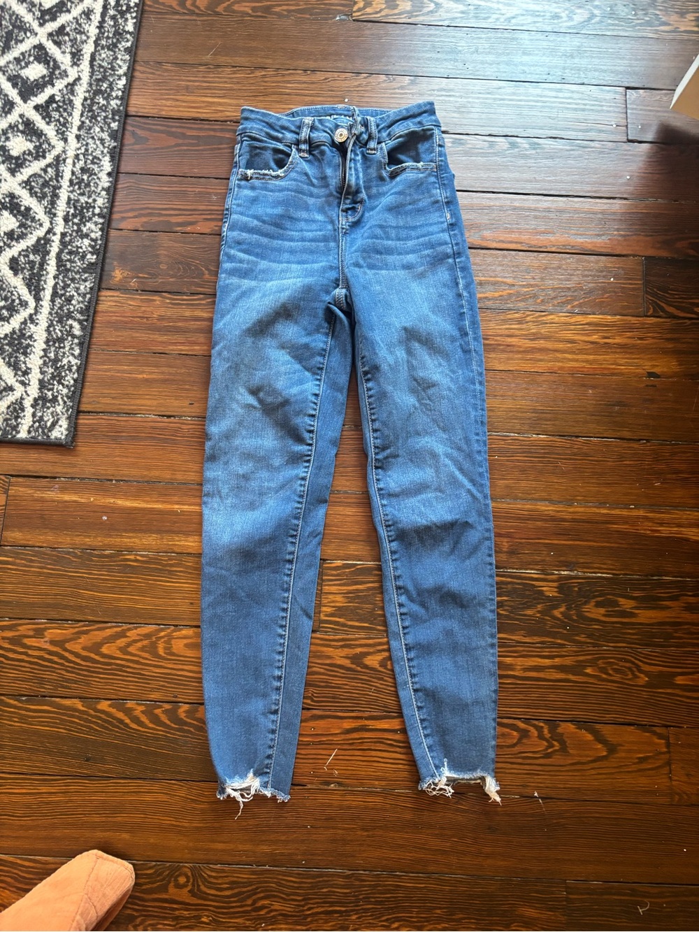 American Eagle Outfitters Skinny Jeans - Blue Wash with Frayed Hem
